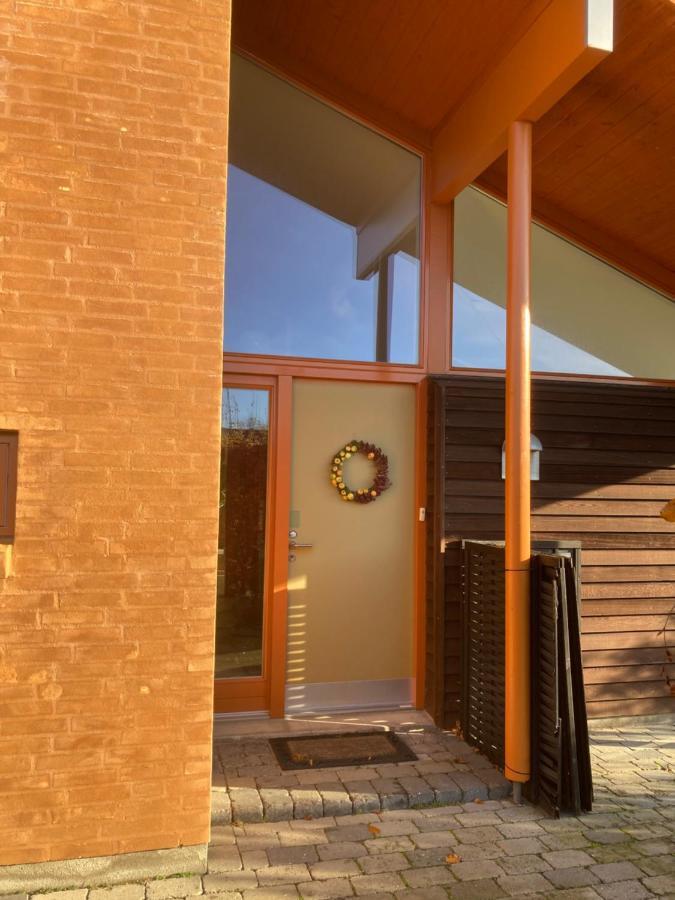 Vaerelse, Bad Og Toilet I Villa Næstved Exterior foto